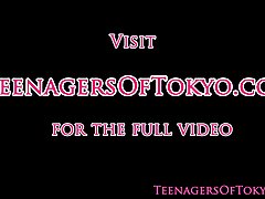 Сексуальна матуся з vibe у ванну. дуже мокрій і дуже сексуально...